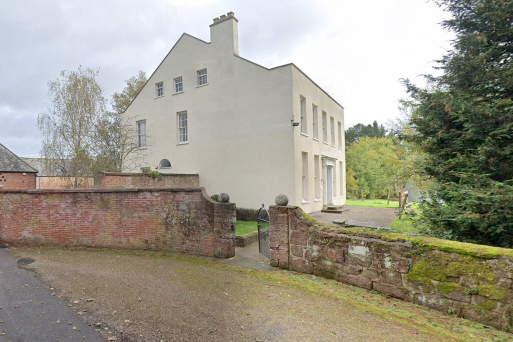 Redevelopment of A listed building in East Devon